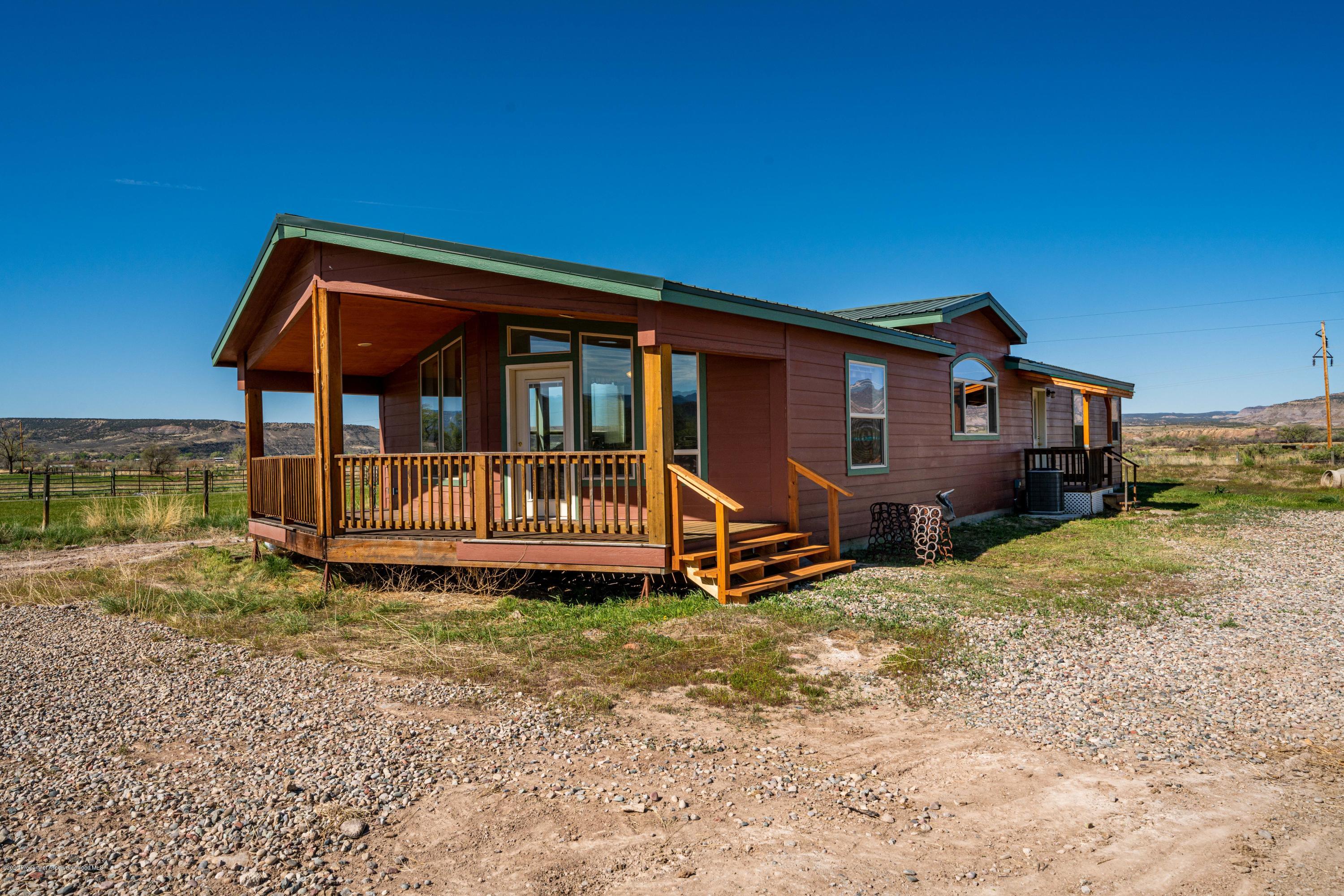 4501 U Road De Beque, CO 81630 - Photo 21 of 23 405 U Road Debeque, CO-18