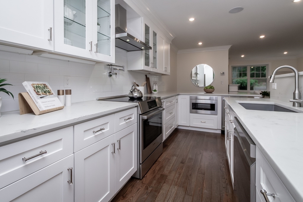 20 Sherman Street, Unit 20 Needham, MA 02494 - Photo 14 of 30