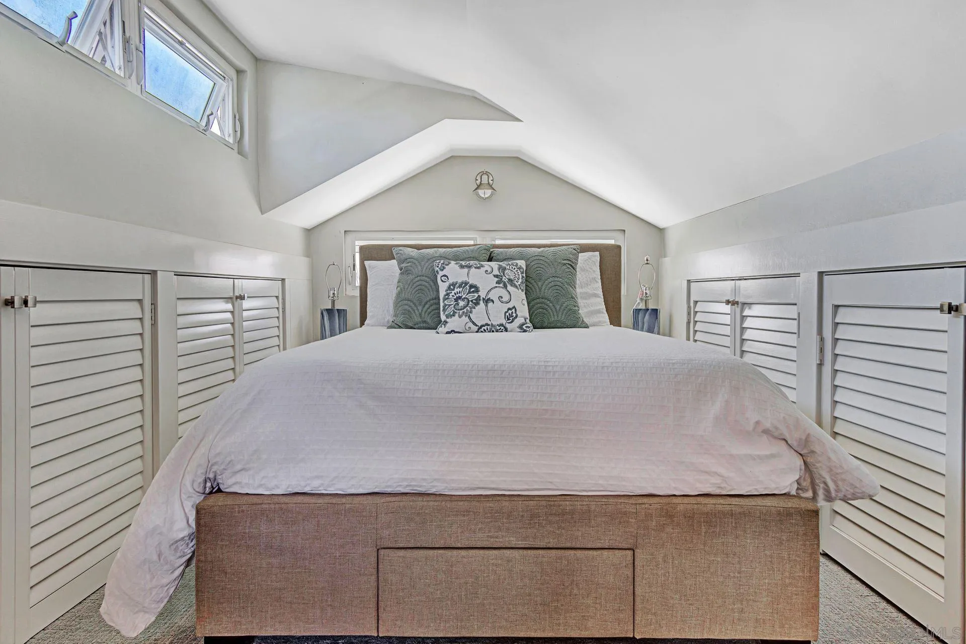 441 A Avenue Coronado, CA 92118 - Photo 21 of 27 a large white bed in a white room