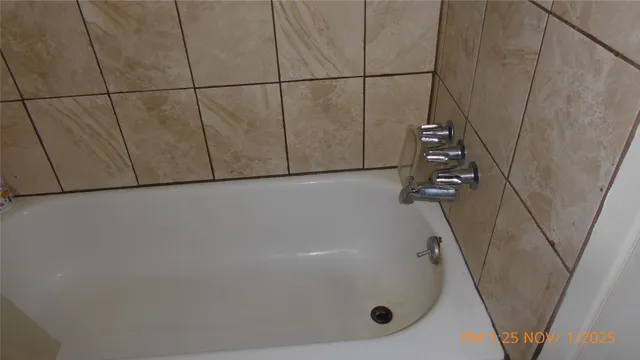 $220,000 | 319 La Fonda Drive, Houston, TX 77060