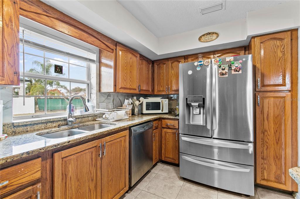 6750 Magnolia Homes Road Orlando, FL 32810 - Photo 11 of 43