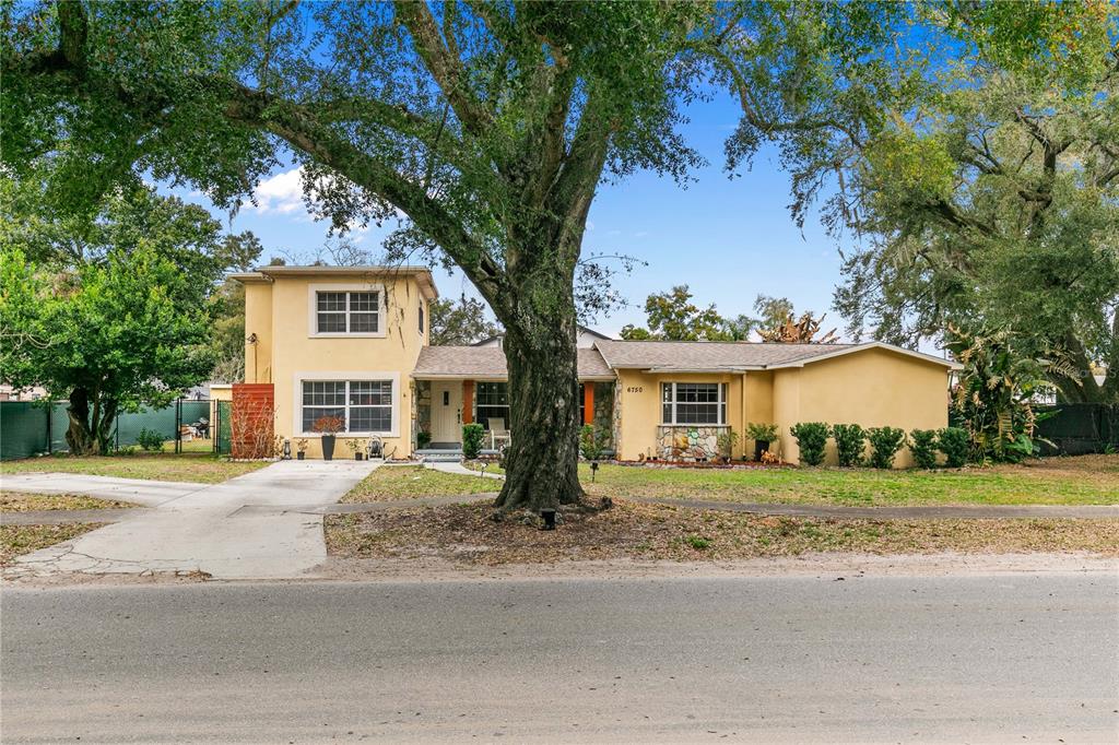 6750 Magnolia Homes Road Orlando, FL 32810 - Photo 4 of 43