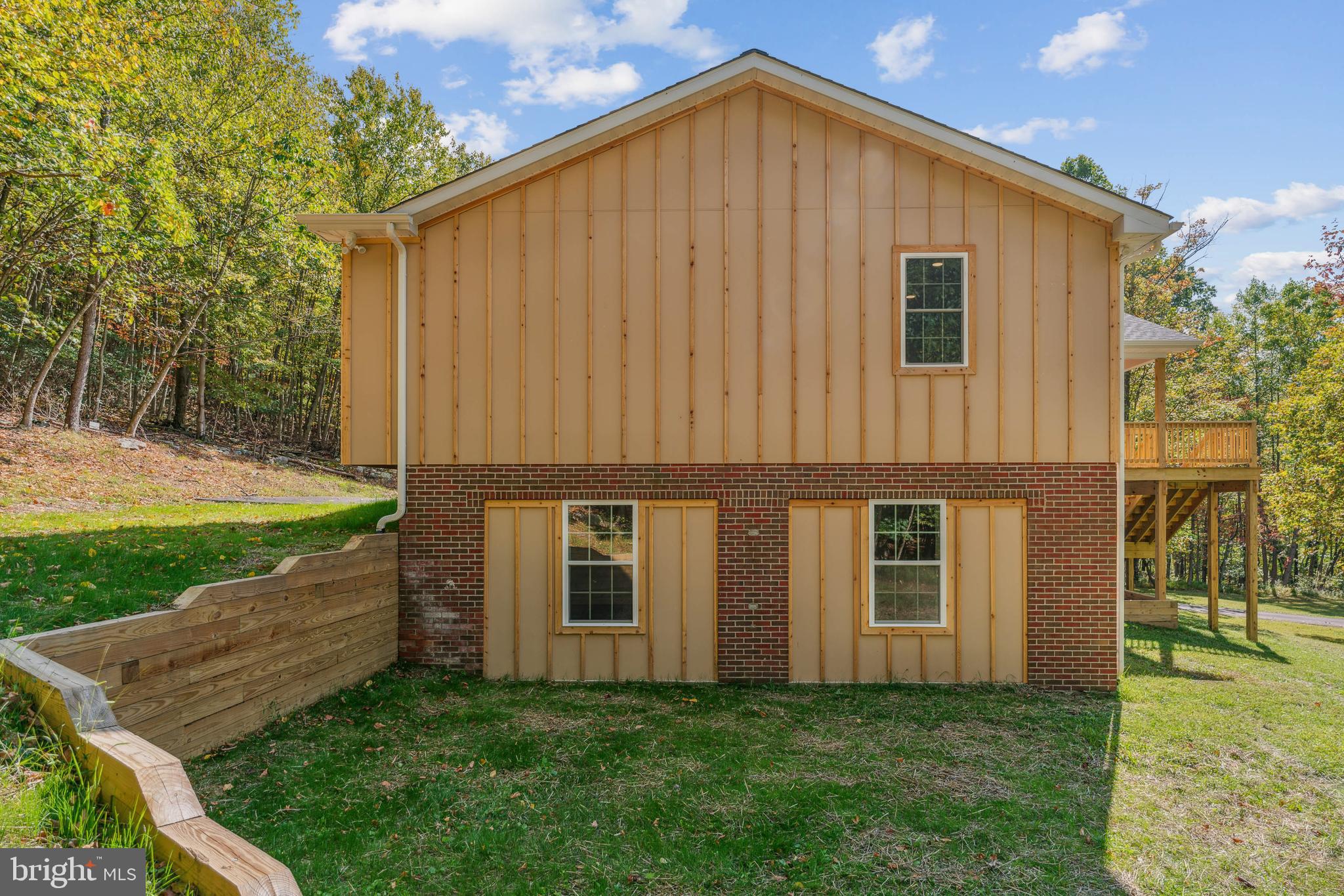 4739 Ford Fields Road Myersville, MD 21773 - Photo 8 of 55 Brand New Hardiplank/Cedar Combination Siding