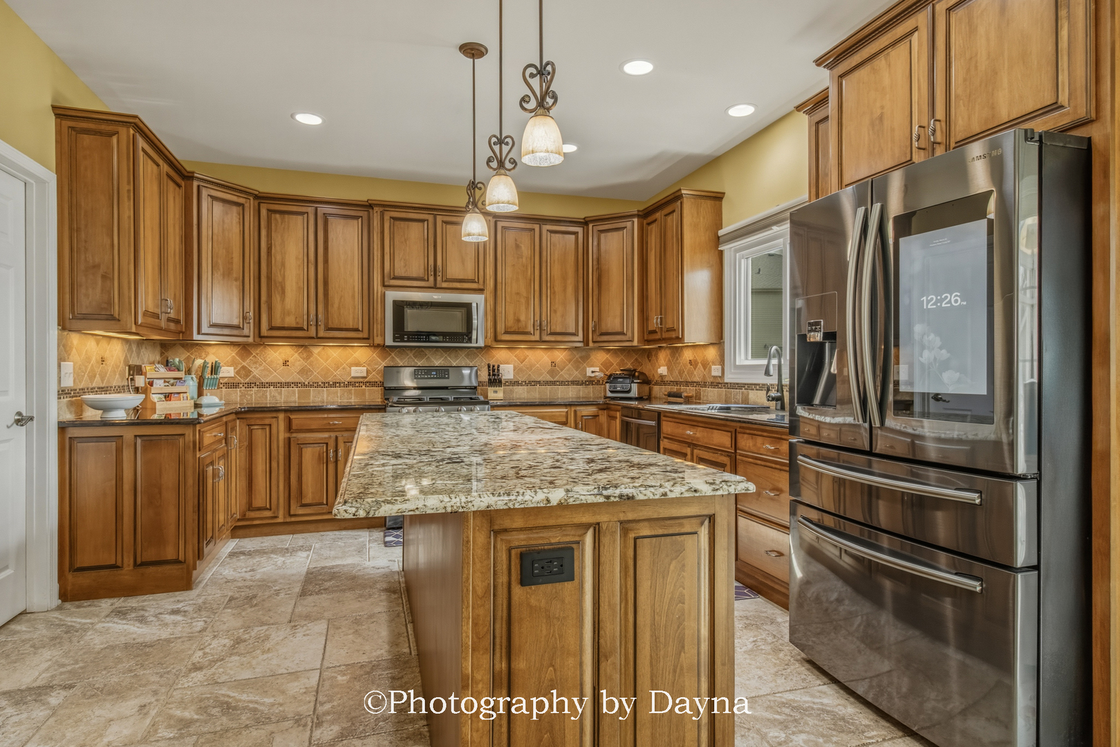 996 Meadow Path Manteno, IL 60950 - Photo 8 of 44
