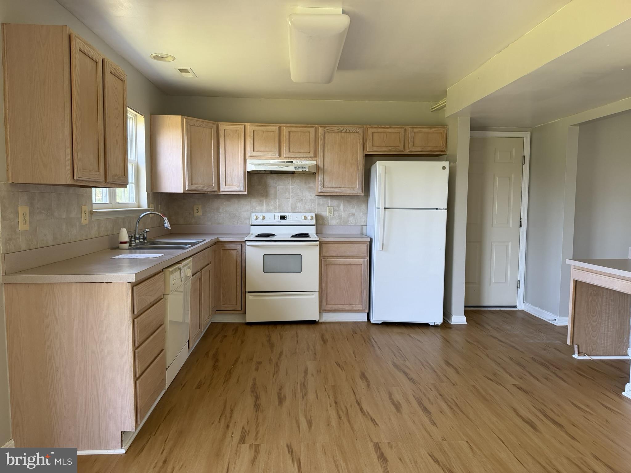 159 Miles Circle Hurlock, MD 21643 - Photo 11 of 23 kitchen