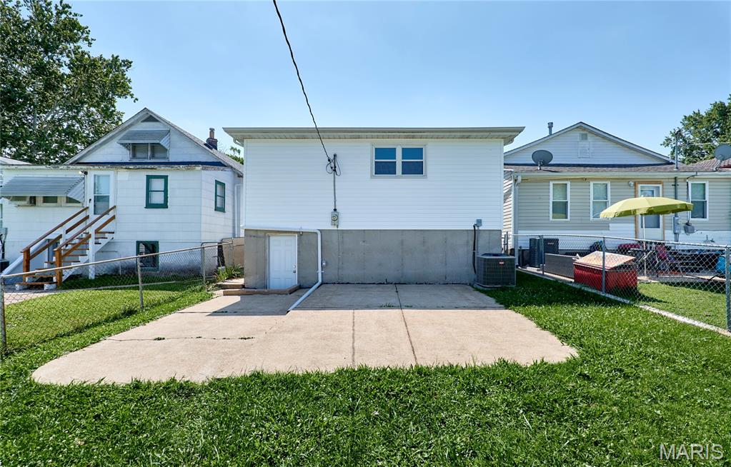 761 Ruprecht Avenue St. Louis, MO 63125 - Photo 39 of 41