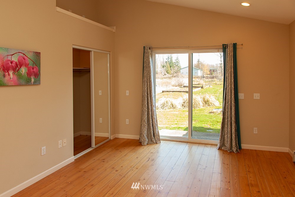 3942 Bancroft Road Bellingham, WA 98225 - Photo 11 of 27 Gallery Image 11