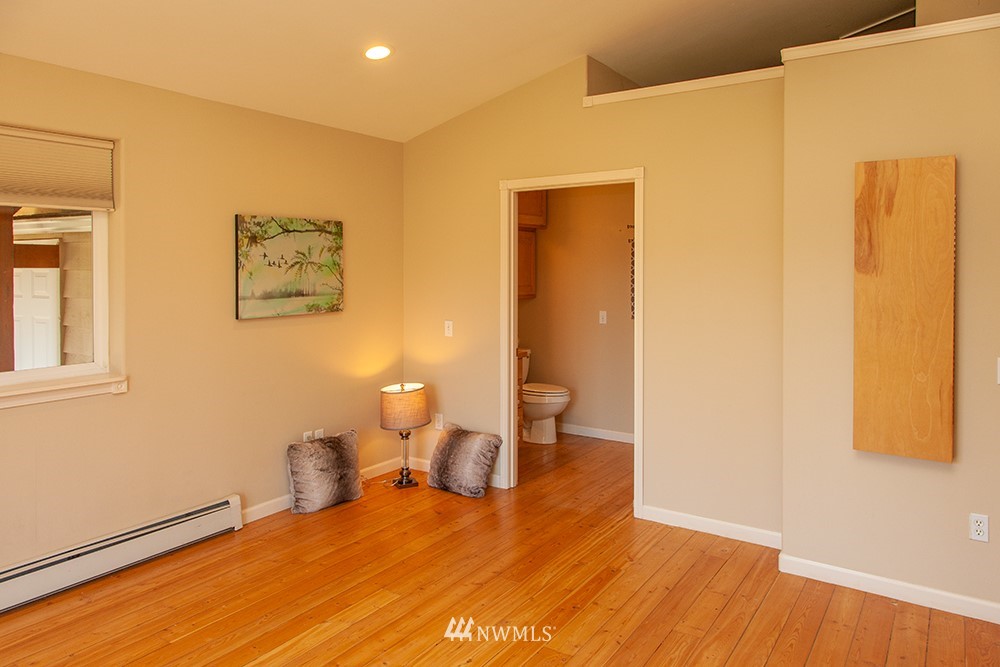 3942 Bancroft Road Bellingham, WA 98225 - Photo 12 of 27 Gallery Image 12