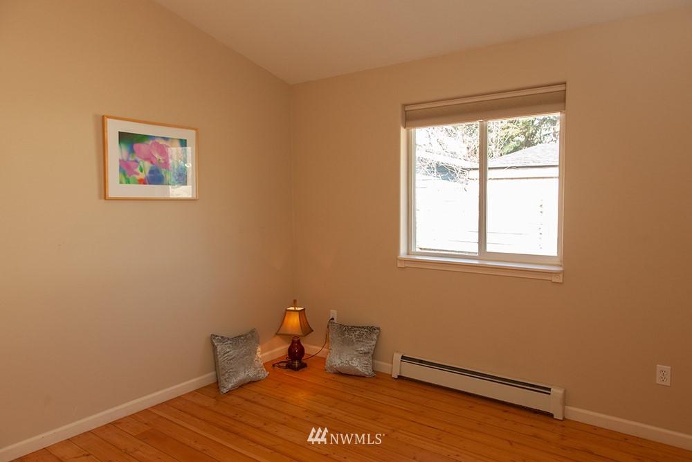 3942 Bancroft Road Bellingham, WA 98225 - Photo 16 of 27 Gallery Image 16