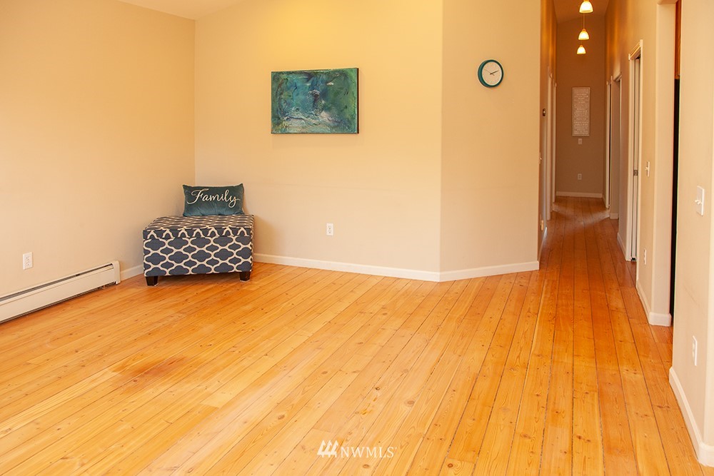 3942 Bancroft Road Bellingham, WA 98225 - Photo 8 of 27 Gallery Image 8