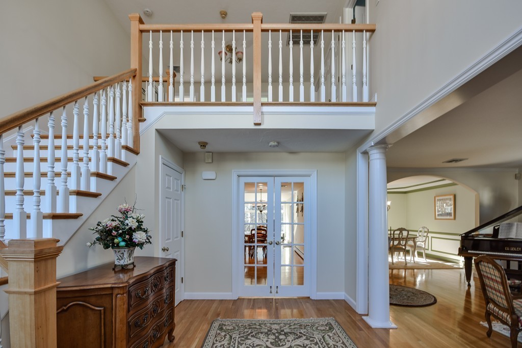 35 Falcon Street Needham, MA 02492 - Photo 3 of 23 Gallery Image 3