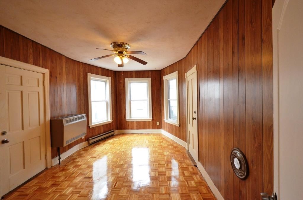 71 Esther Street Worcester, MA 01607 - Photo 17 of 34