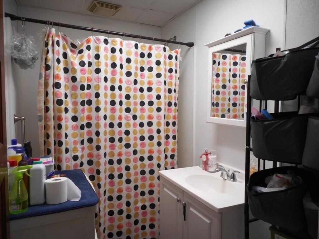 71 Esther Street Worcester, MA 01607 - Photo 25 of 34