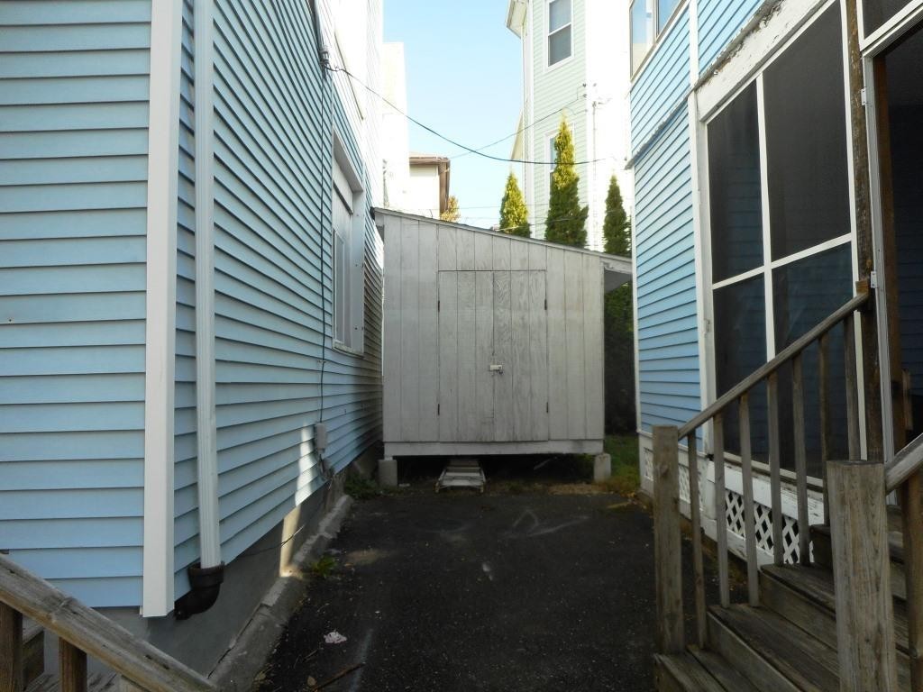 71 Esther Street Worcester, MA 01607 - Photo 29 of 34