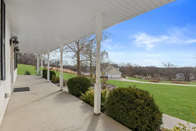 $649,900 | W300-s3280 Snowdon Drive, Waukesha, WI 53189