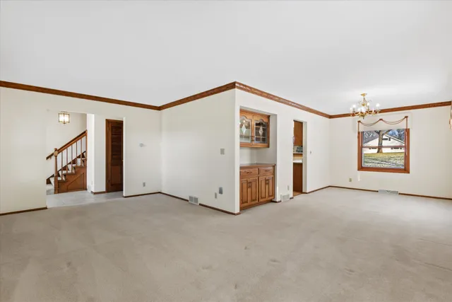$649,900 | W300-s3280 Snowdon Drive, Waukesha, WI 53189