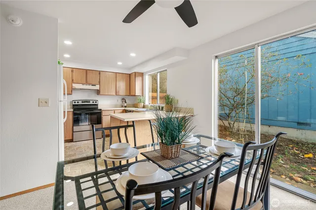 $425,000 | 1520 128th Drive Northeast, Unit 2A, Lake Stevens, WA 98258