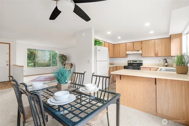 $425,000 | 1520 128th Drive Northeast, Unit 2A, Lake Stevens, WA 98258