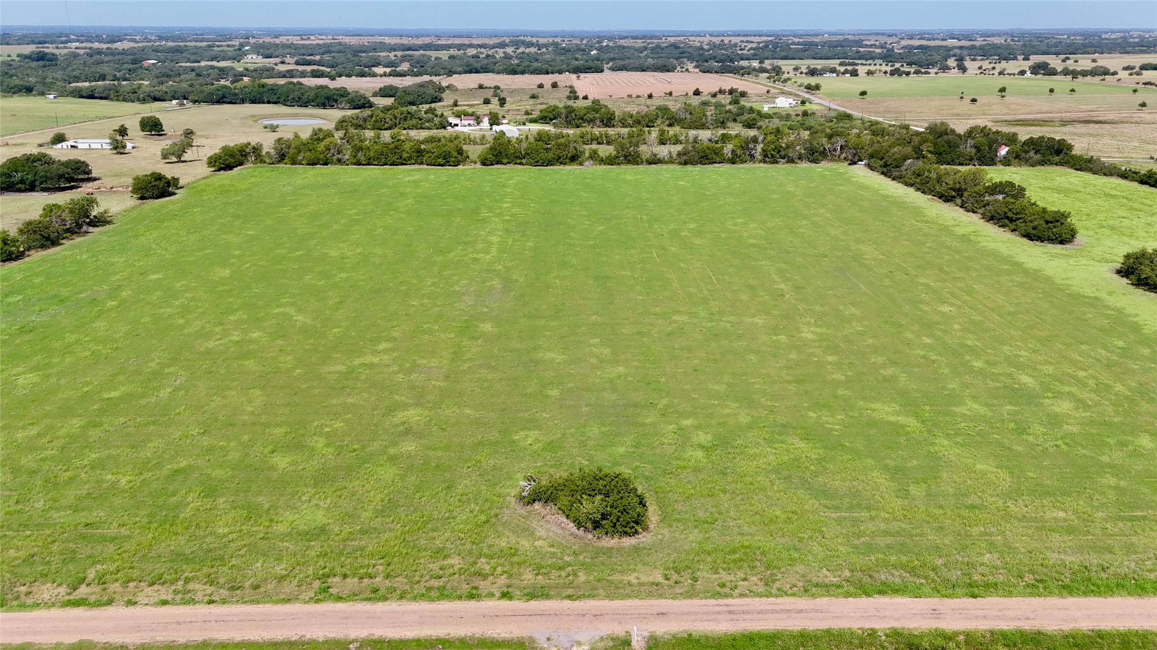 3 Company Field Road Schulenburg, TX 78956 - Photo 6 of 14