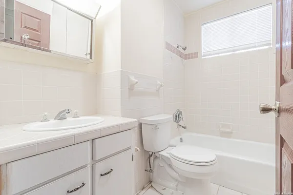 $1,400 | 1926 Rawhide Lane, San Antonio, TX 78227