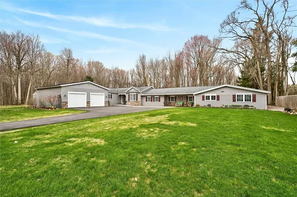 $599,900 | 109 Ogden Parma Town Line Road, Ogden, NY 14559