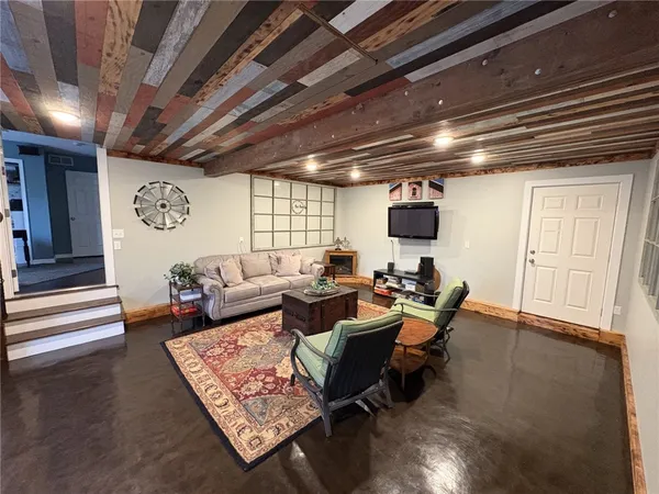 $599,900 | 109 Ogden Parma Town Line Road, Ogden, NY 14559