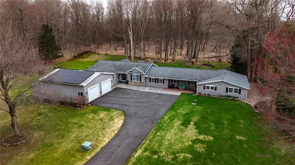 $599,900 | 109 Ogden Parma Town Line Road, Ogden, NY 14559
