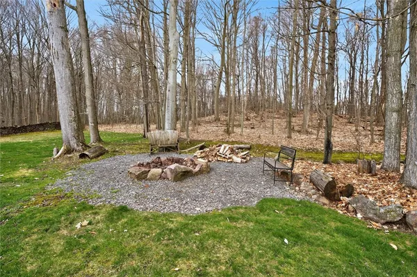 $599,900 | 109 Ogden Parma Town Line Road, Ogden, NY 14559