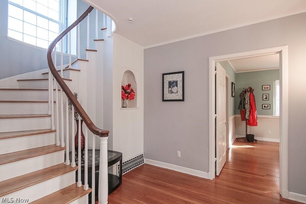 2687 Haddam Road Cleveland, OH 44120 - Photo 5 of 30 Gallery Image 5