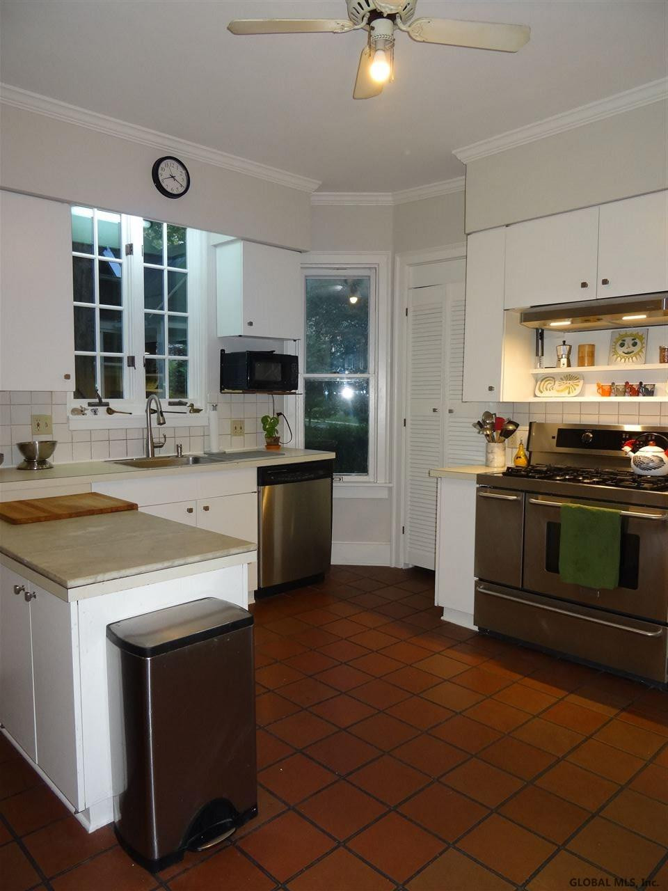 1043 Douglas Road Schenectady, NY 12308 - Photo 28 of 79 Photo 29