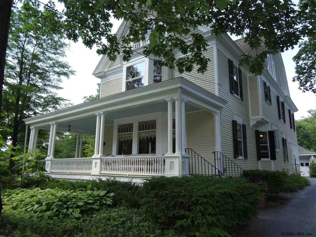 1043 Douglas Road Schenectady, NY 12308 - Photo 3 of 79 Photo 3