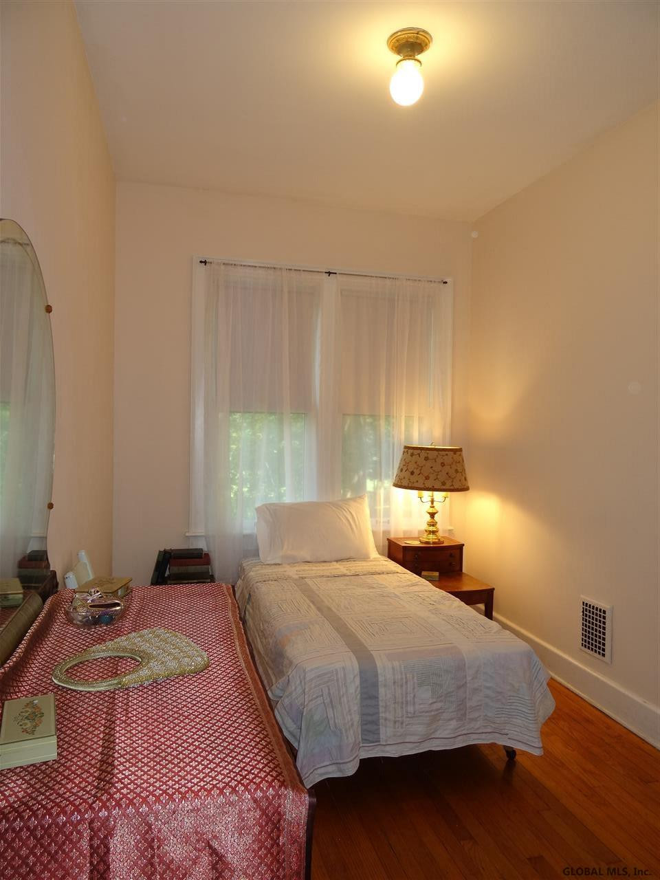 1043 Douglas Road Schenectady, NY 12308 - Photo 40 of 79 First floor Bedrooms