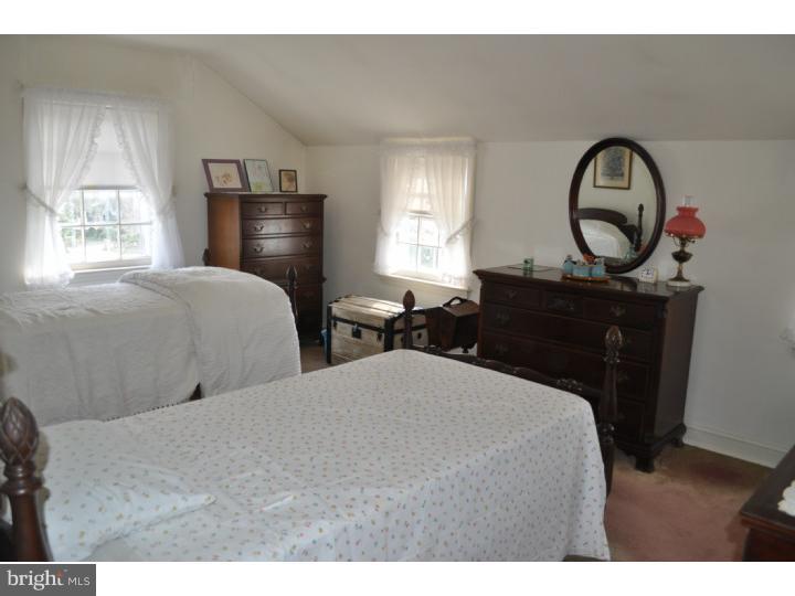 2715 Prescott Road Havertown, PA 19083 - Photo 11 of 15 Bedroom - Main