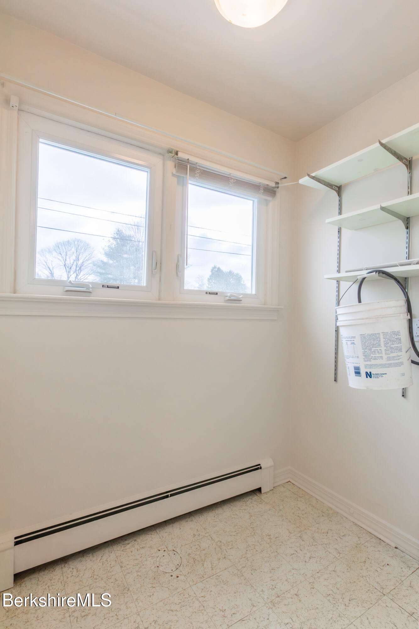 25 Robert Street Pittsfield, MA 01201 - Photo 15 of 19 an empty room with a window