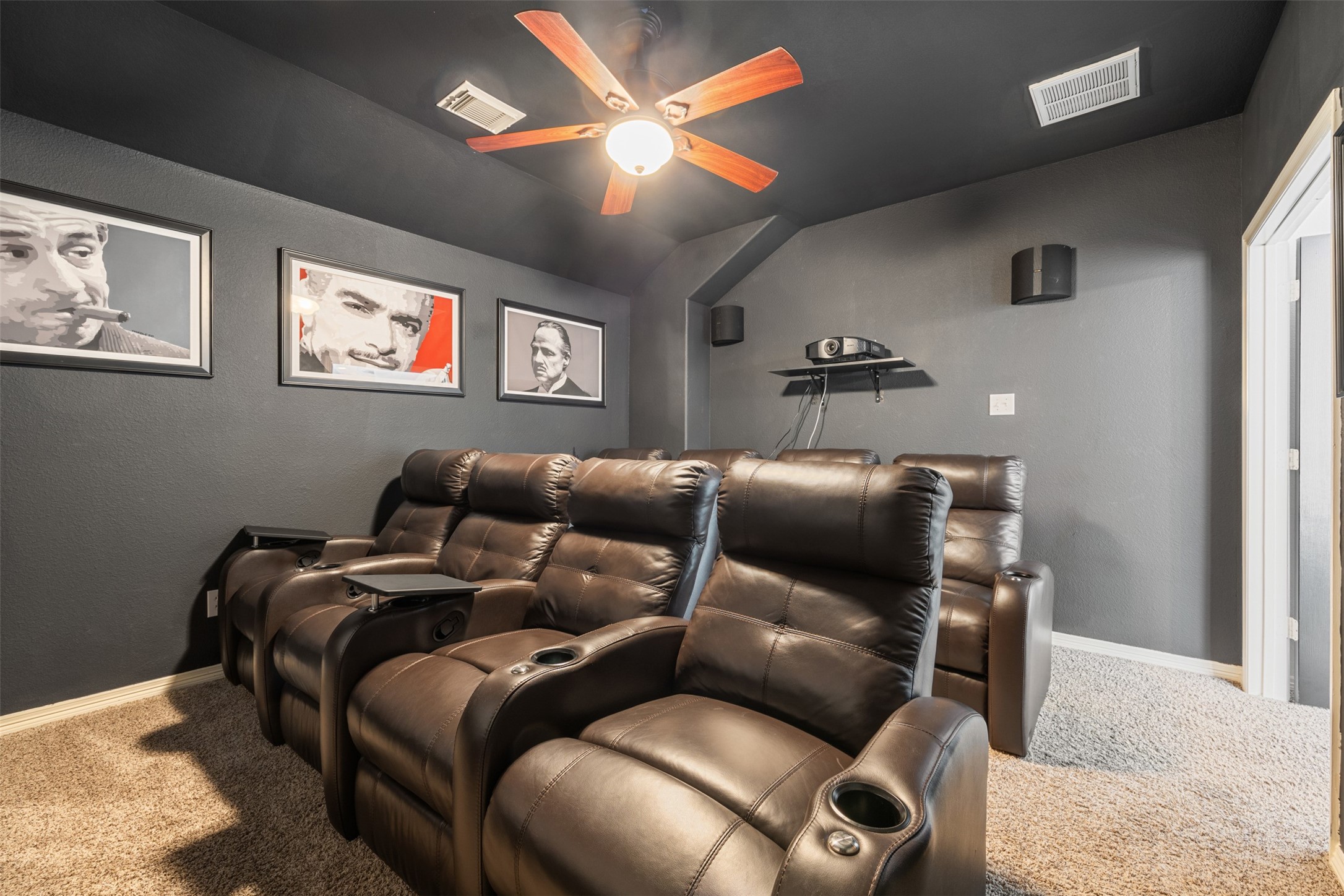 58 South Longsford Circle Spring, TX 77382 - Photo 17 of 50 a living room with furniture and a ceiling fan
