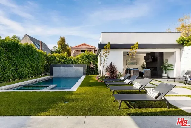 $21,000 | 6201 Lindenhurst Avenue, Los Angeles, CA 90048