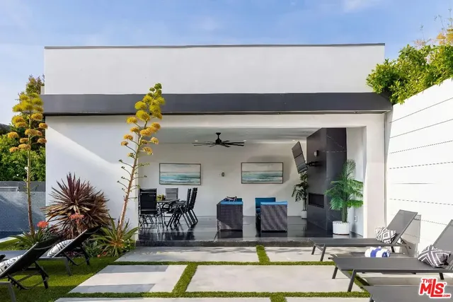 $21,000 | 6201 Lindenhurst Avenue, Los Angeles, CA 90048