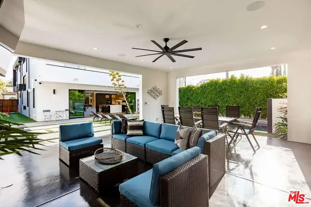 $21,000 | 6201 Lindenhurst Avenue, Los Angeles, CA 90048