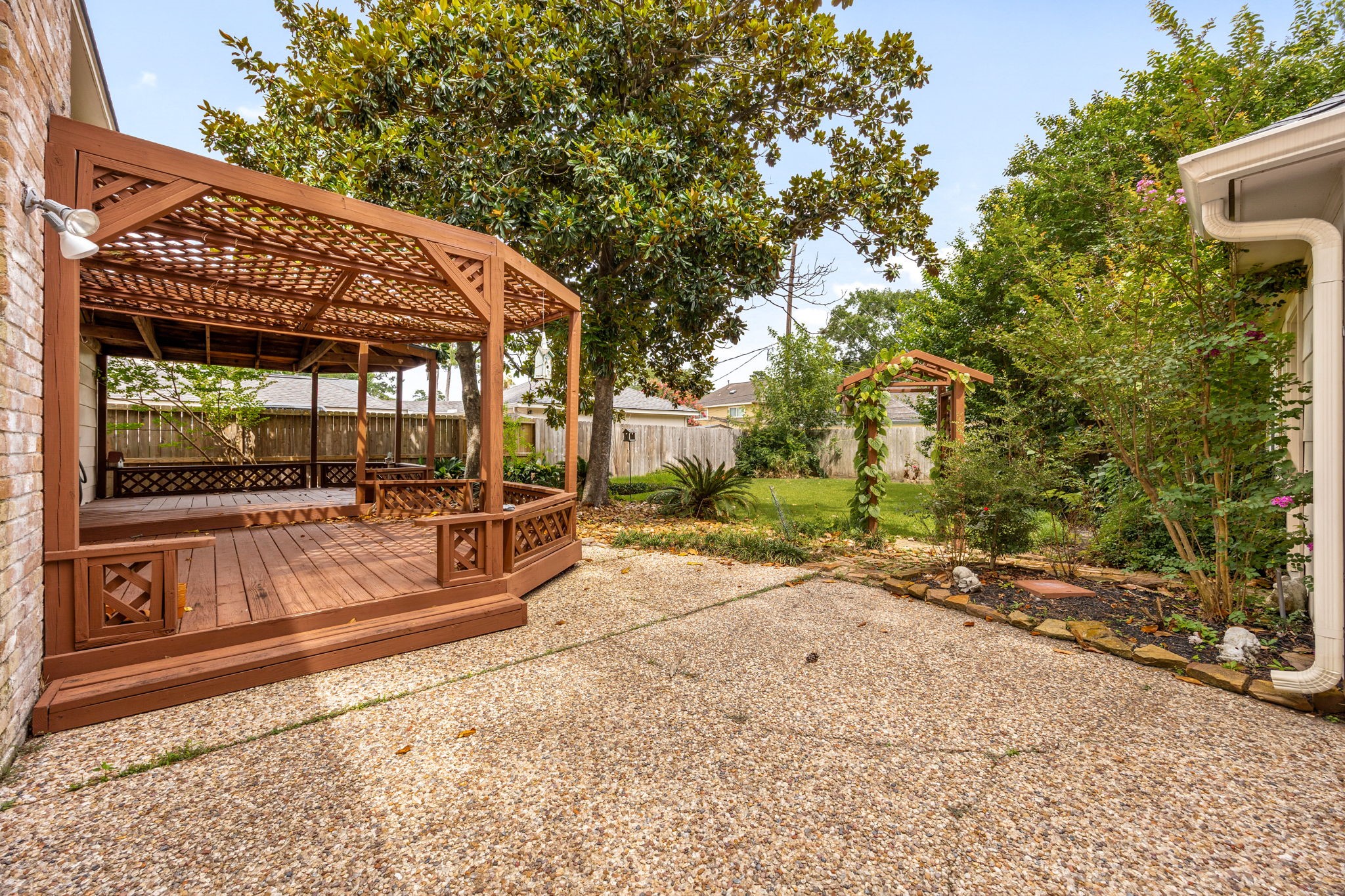 6623 Ampton Drive Spring, TX 77379 - Photo 36 of 45 Lots of patio furniture could fit in the covered patio.