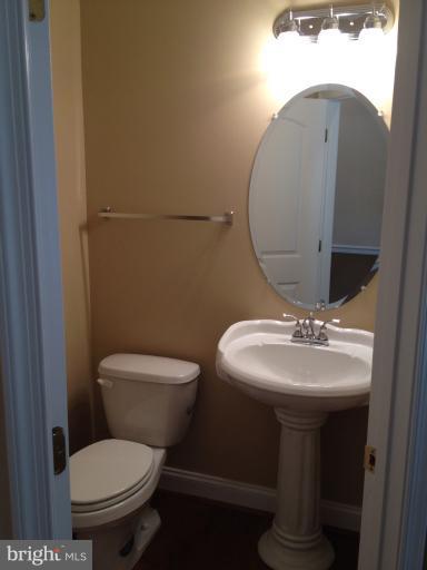2206 Turkey Point Road Essex, MD 21221 - Photo 10 of 19 Powder Room