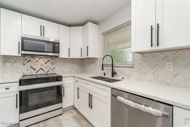 $259,000 | 319 Arlington Avenue, Fort Myers, FL 33905