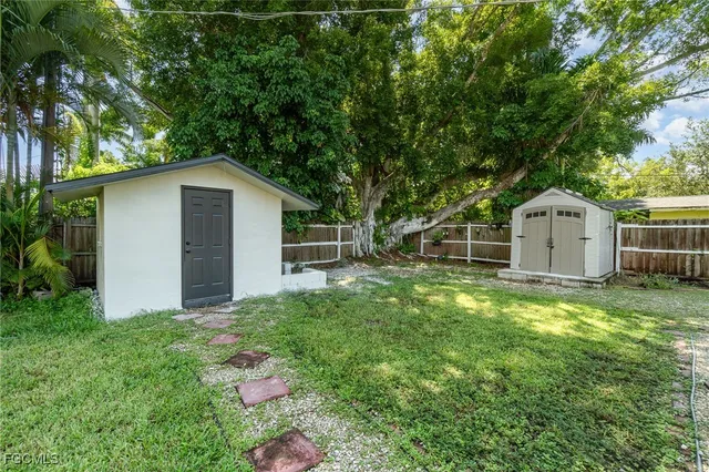 $259,000 | 319 Arlington Avenue, Fort Myers, FL 33905