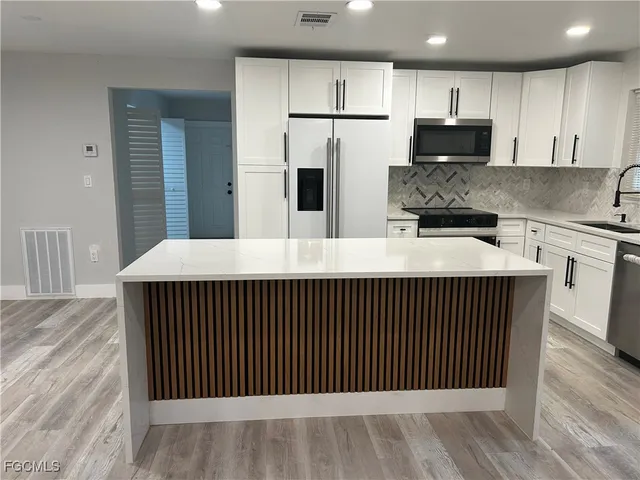 $259,000 | 319 Arlington Avenue, Fort Myers, FL 33905