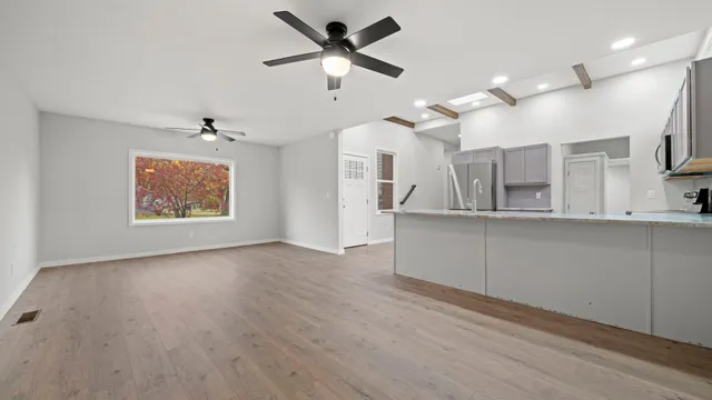 $190,000 | 1003 Institute Boulevard, Dixon, IL 61021