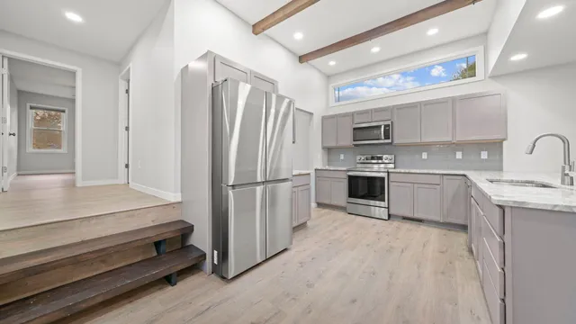 $190,000 | 1003 Institute Boulevard, Dixon, IL 61021