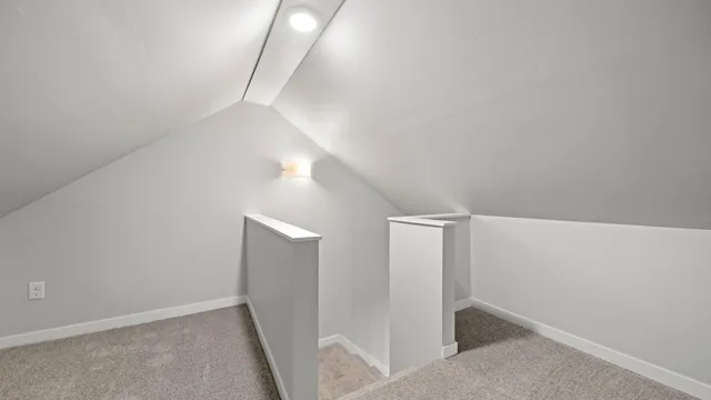 $190,000 | 1003 Institute Boulevard, Dixon, IL 61021