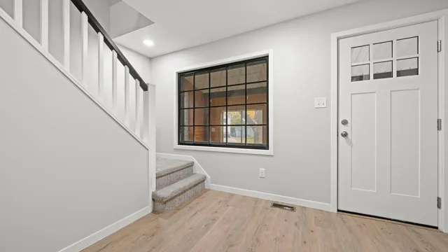 $190,000 | 1003 Institute Boulevard, Dixon, IL 61021