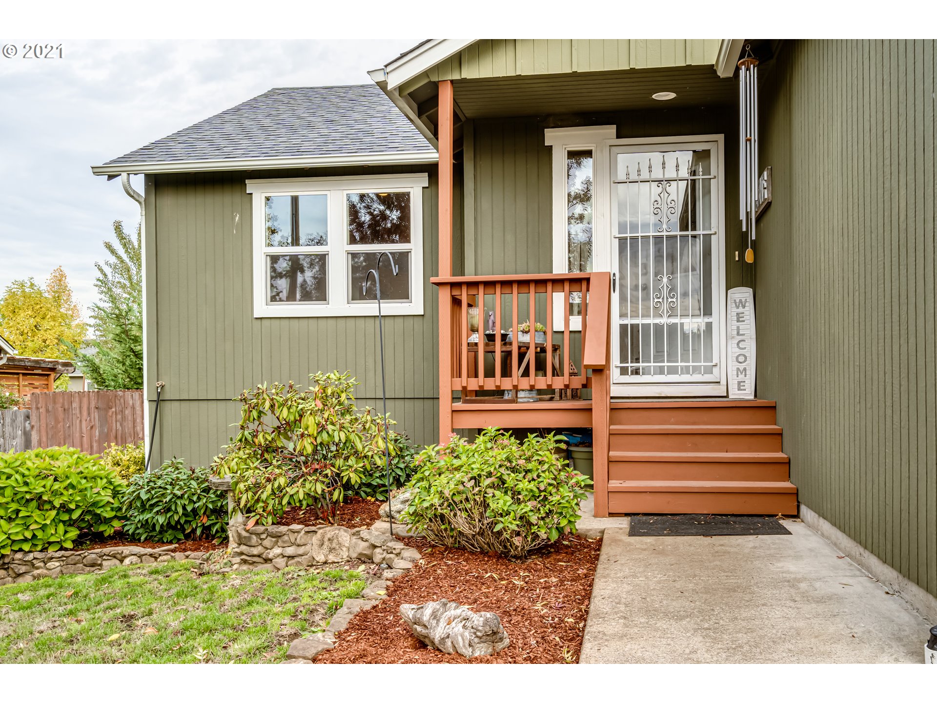 6028 Orchid Lane Springfield, OR 97478 - Photo 2 of 30 Gallery Image 2