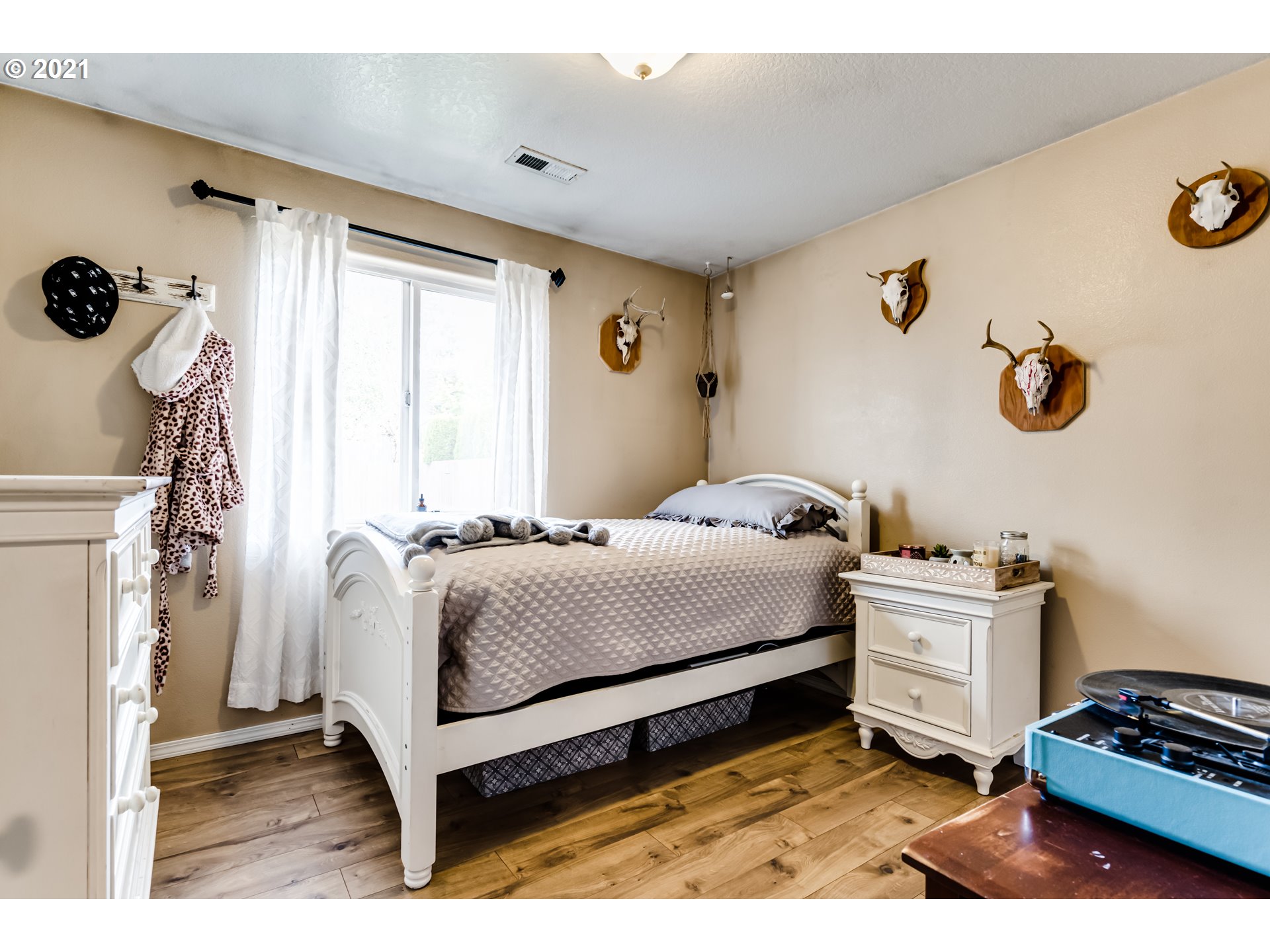 6028 Orchid Lane Springfield, OR 97478 - Photo 16 of 30 Gallery Image 16