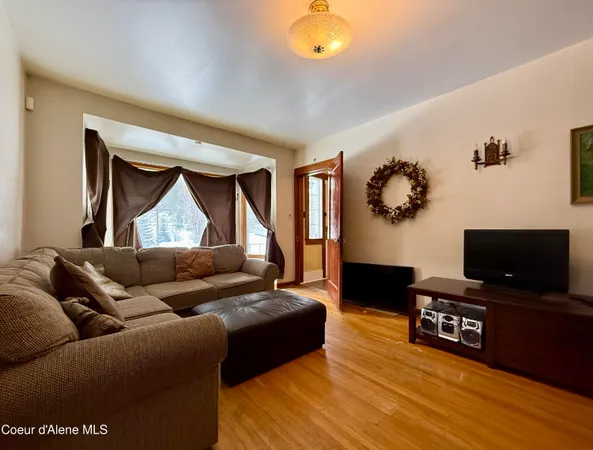 $475,000 | 910 Main Street, Wardner, ID 83837